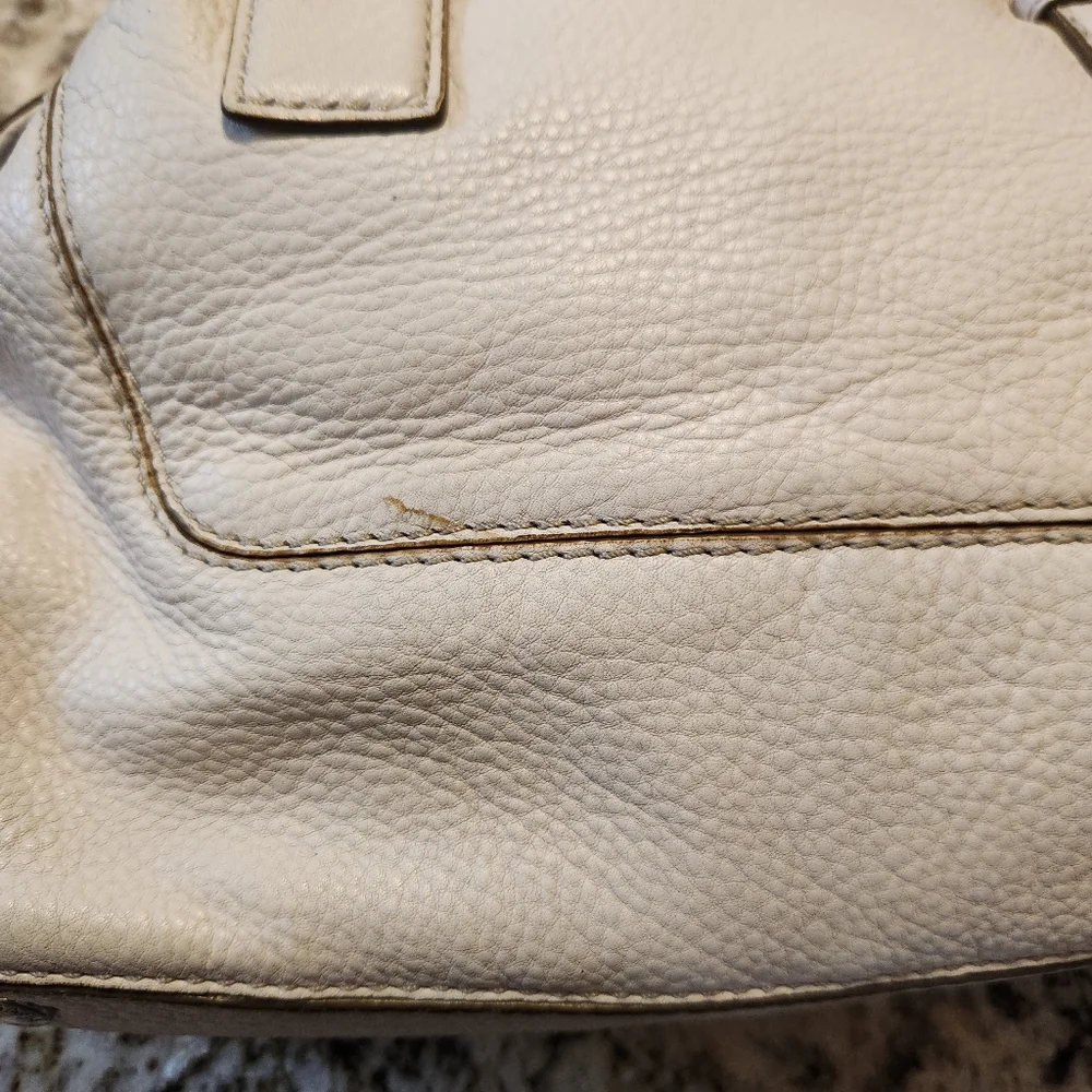 Michael Kors Handbag, Off White Pebbled Leather, Shoulder Bag Satchel Summer EUC